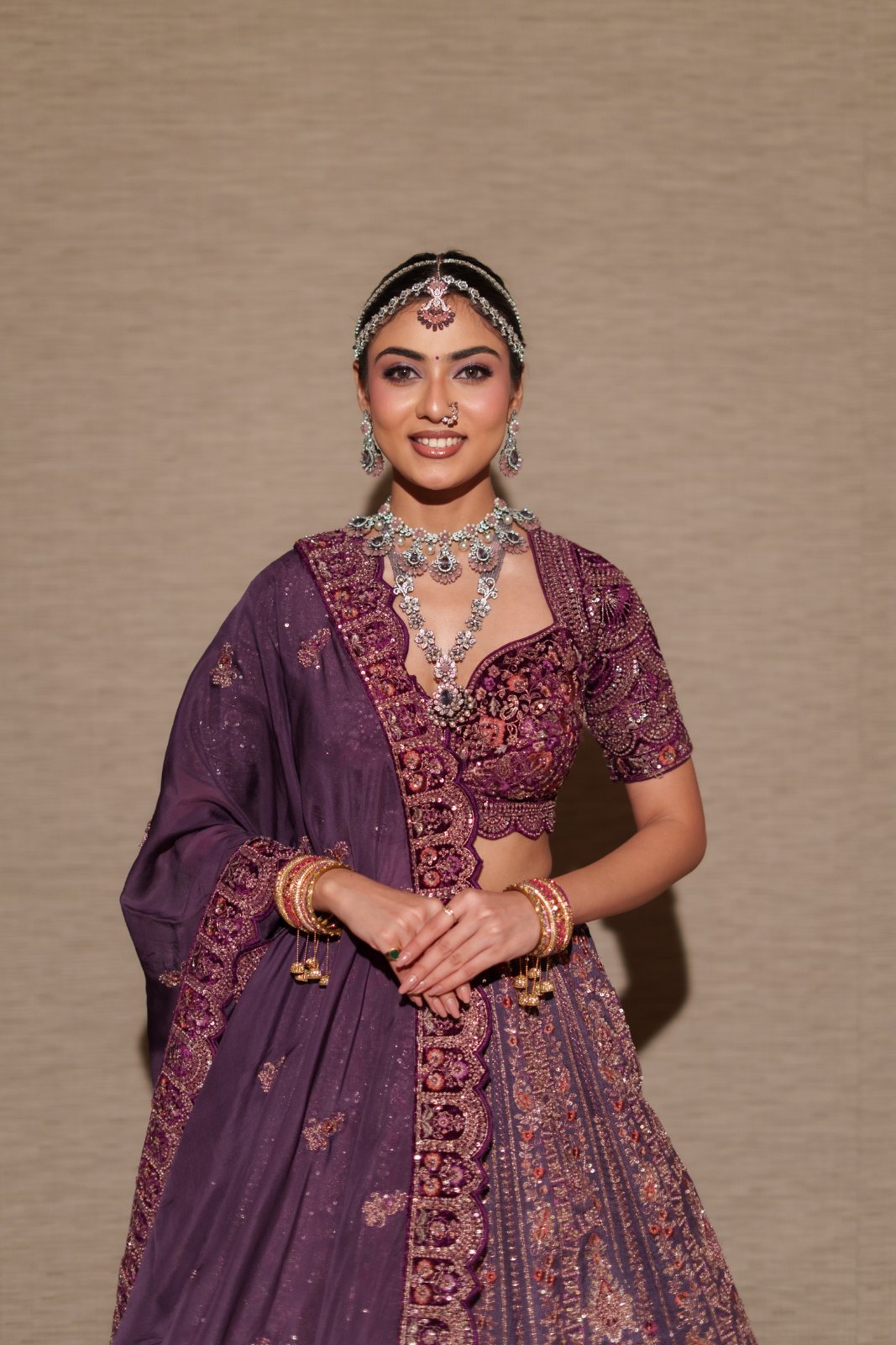 Grace in jewels, softness in every detail