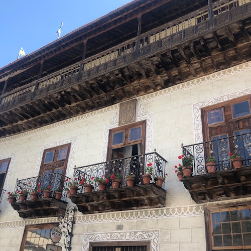 バルコニーの家, ラ・オロタバ