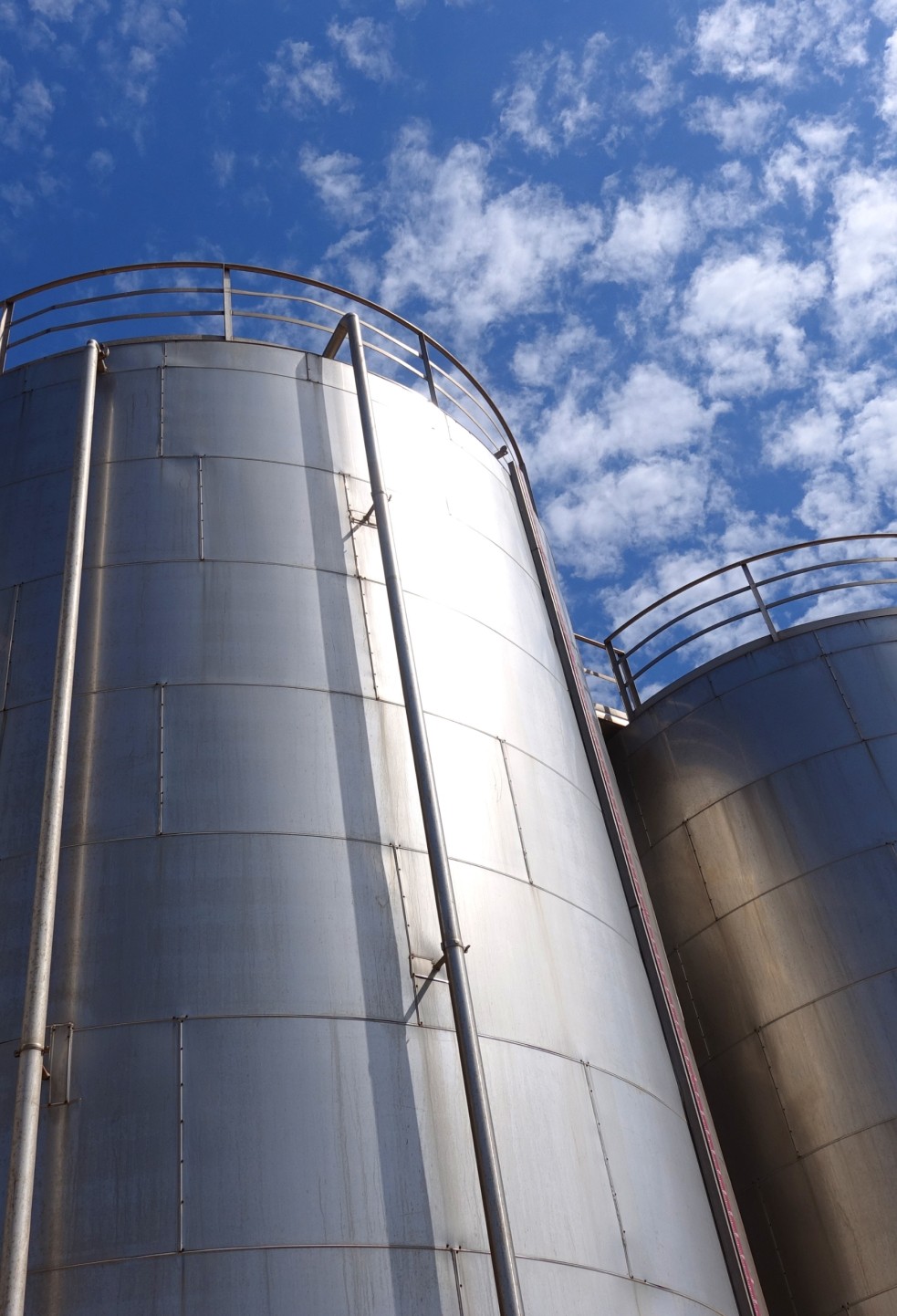Tanks and silos for steel fabrication process in tha UAE, by Automech Group