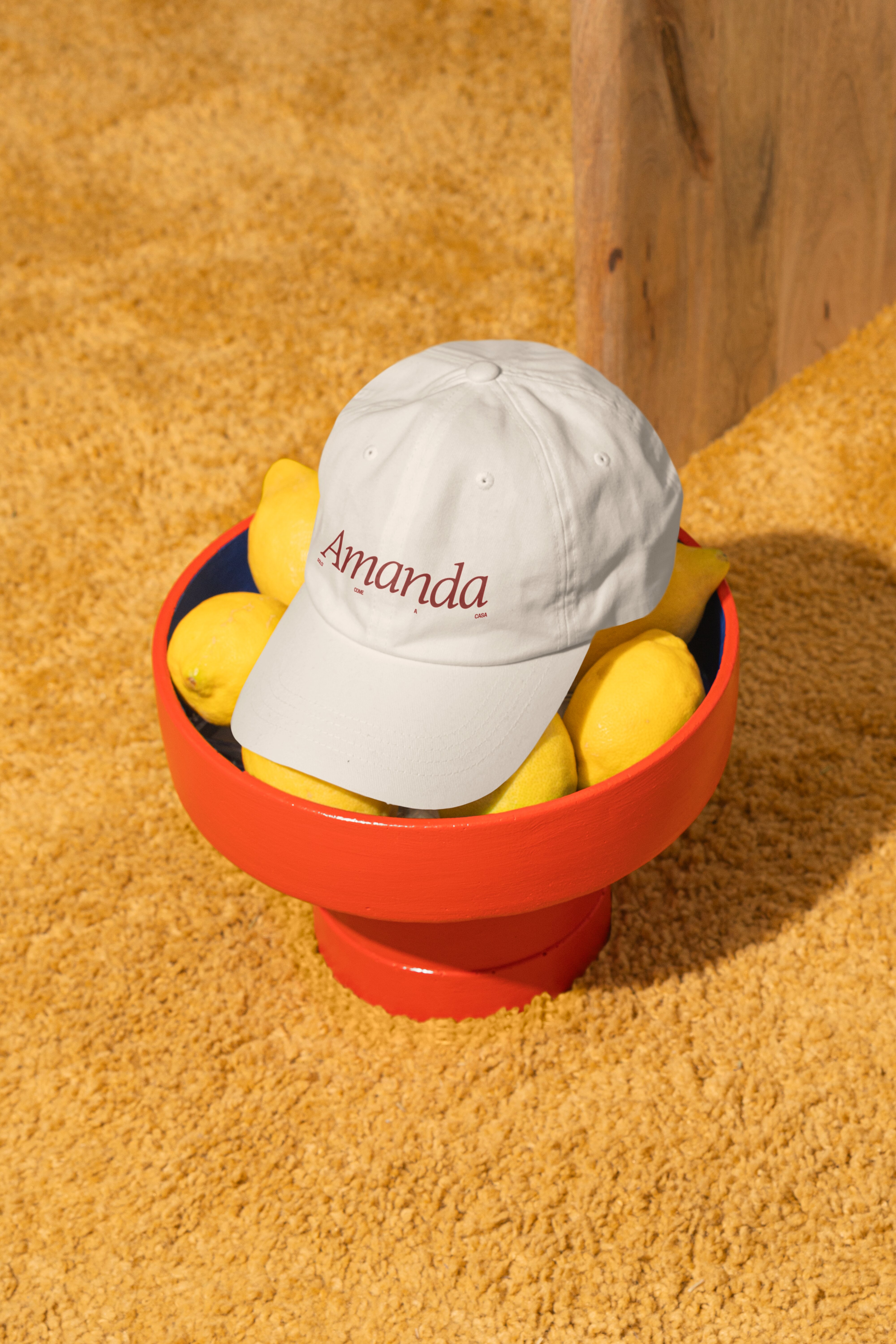 Amanda hat, white and red