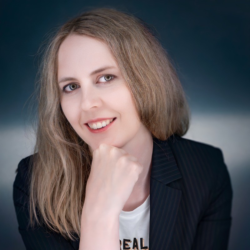 A review from Helen Gunby on career strategy and writing services