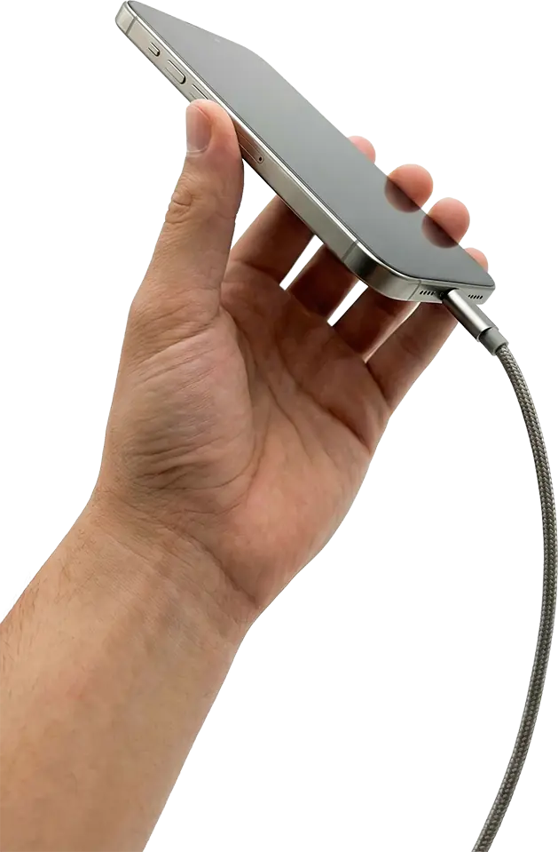 Chargeurs de téléphone et Wi-Fi haut débit disponibles à bord de nos véhicules de prestige