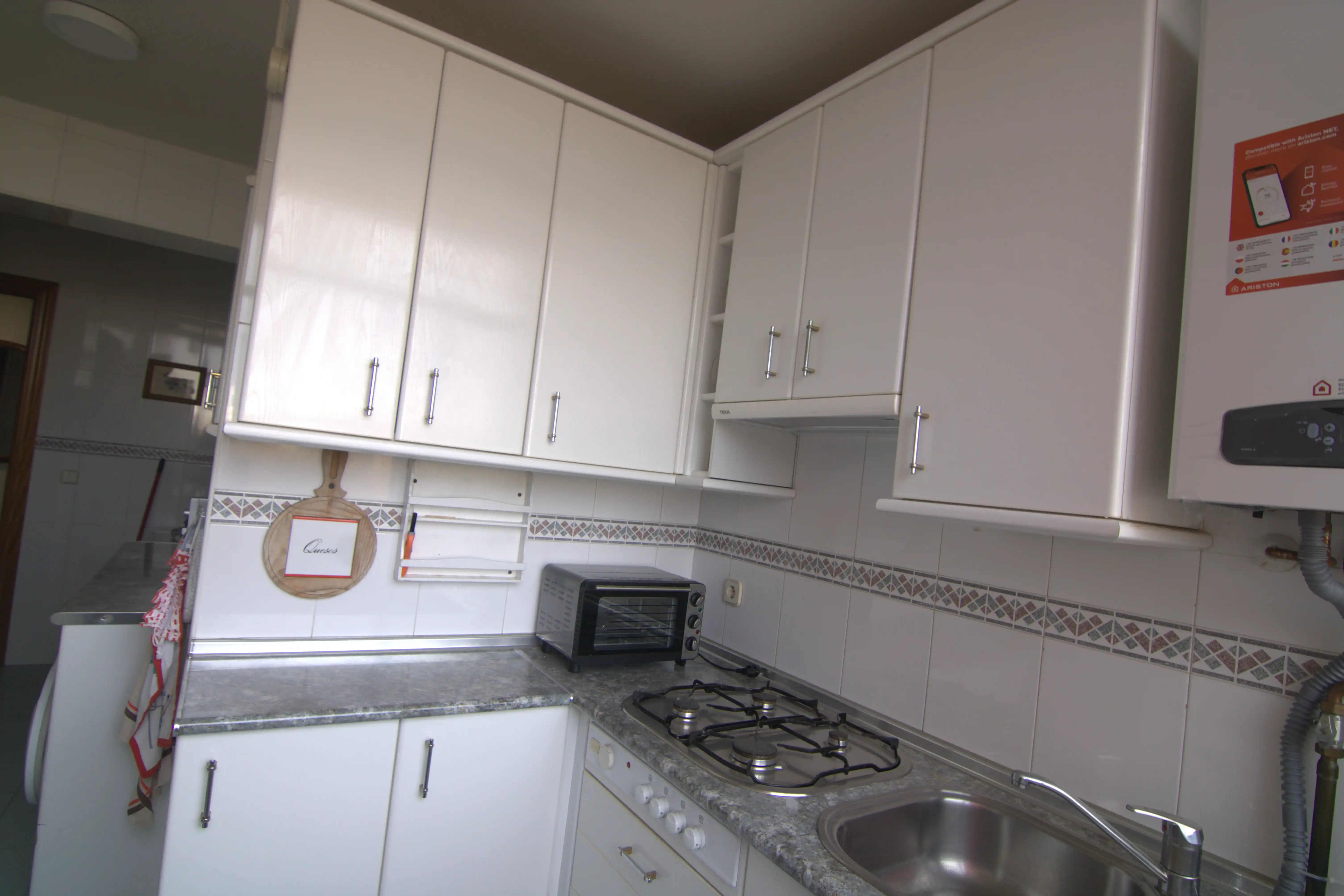 cocina-piso-en-pinar-del-rey