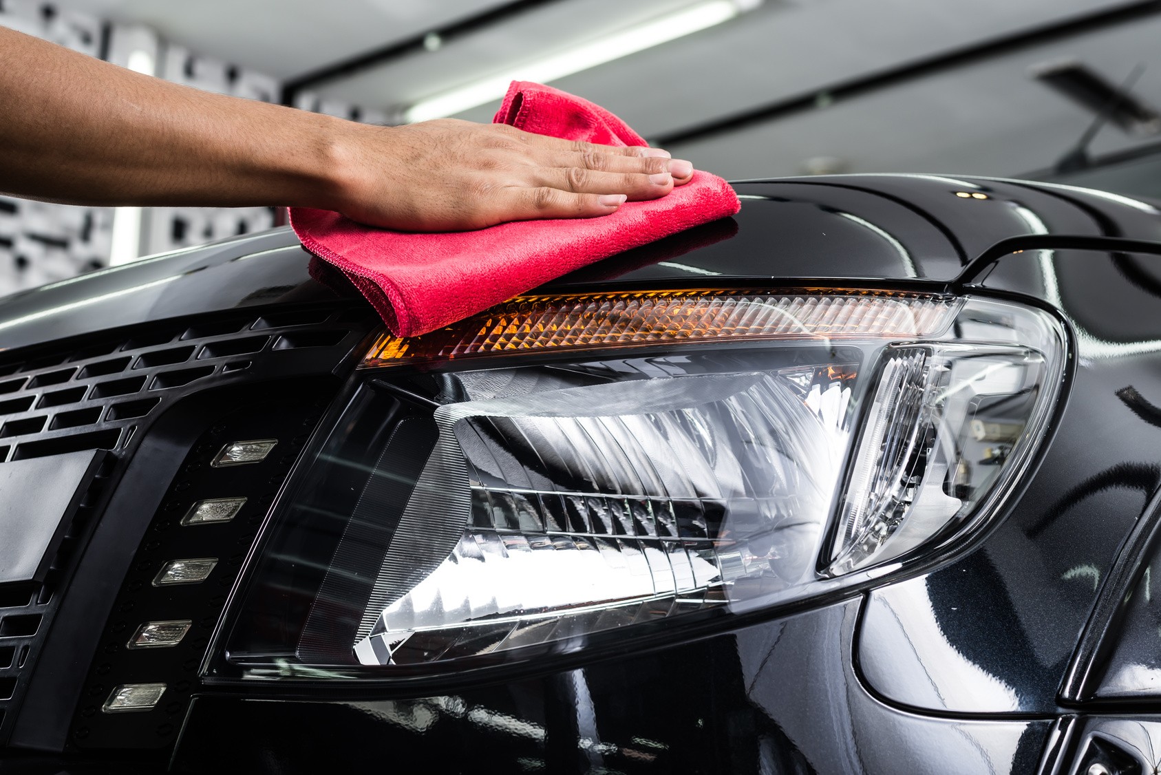 Detailing a headlight