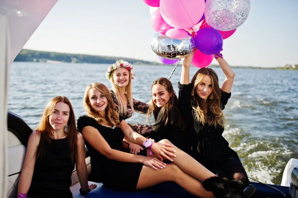 Bachelorette in Paris