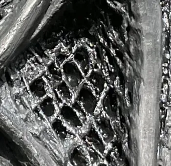 slat resin finish black