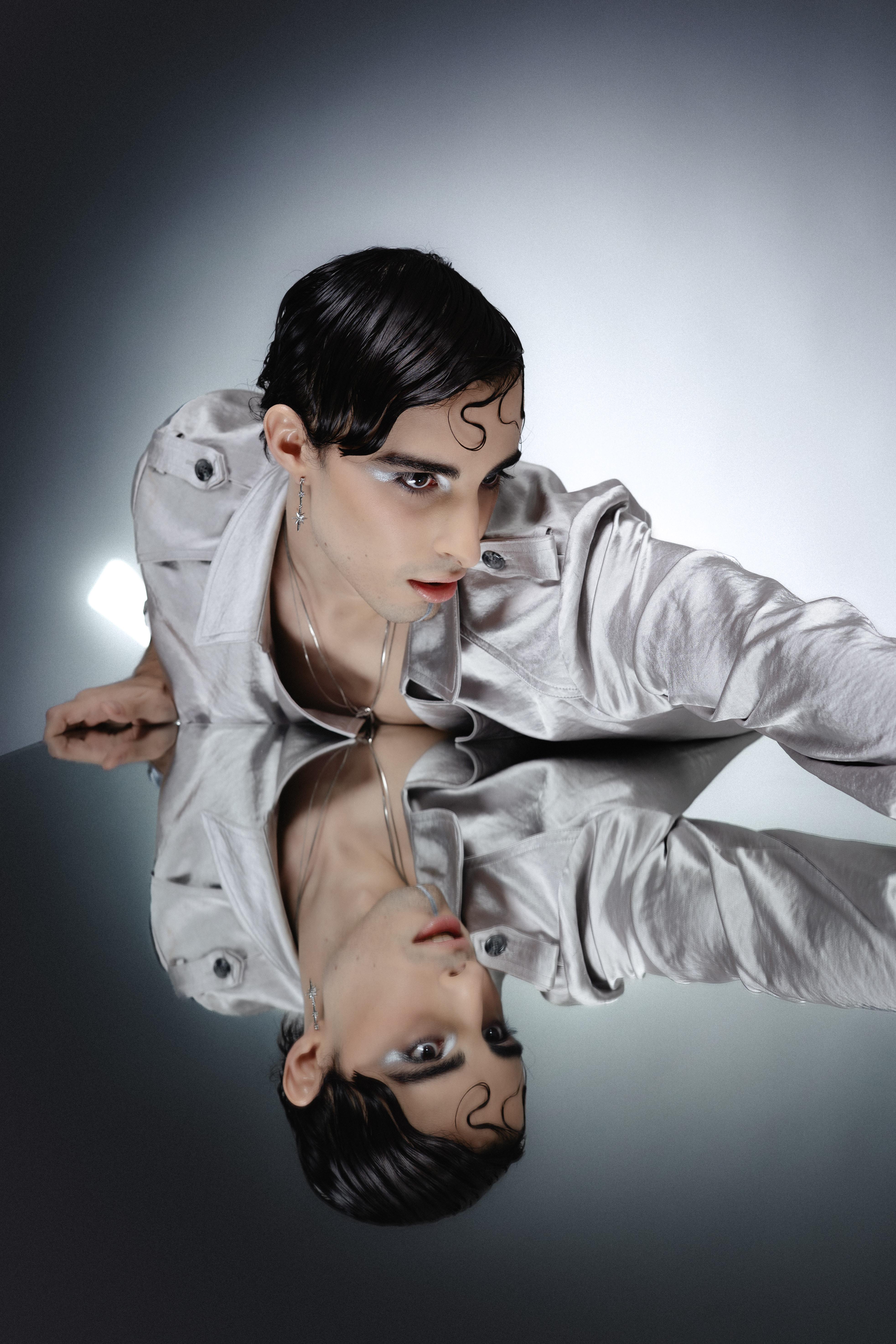 Mauricio Canales — 12