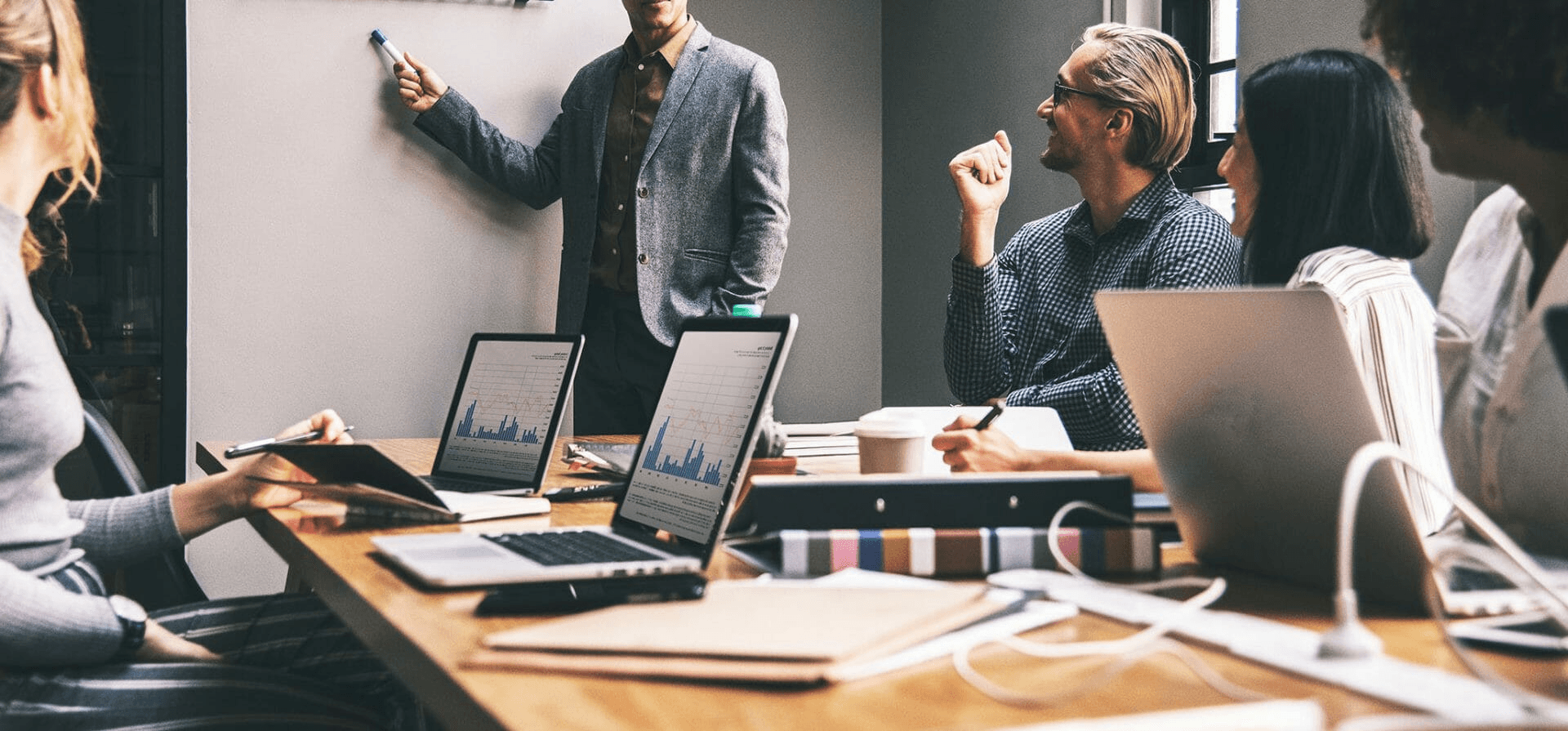 What Should I Look For in a Guru Alternative