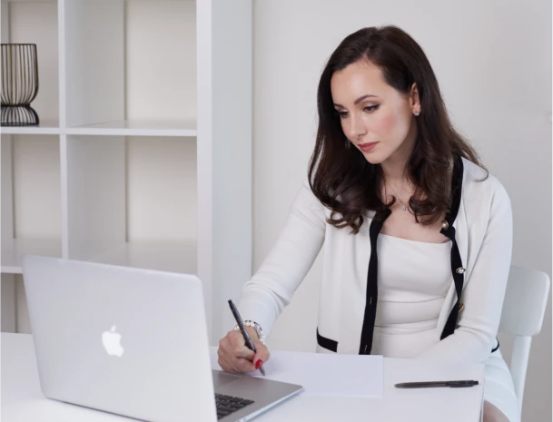 Amy Sinton-Baranowska F.A.Q.