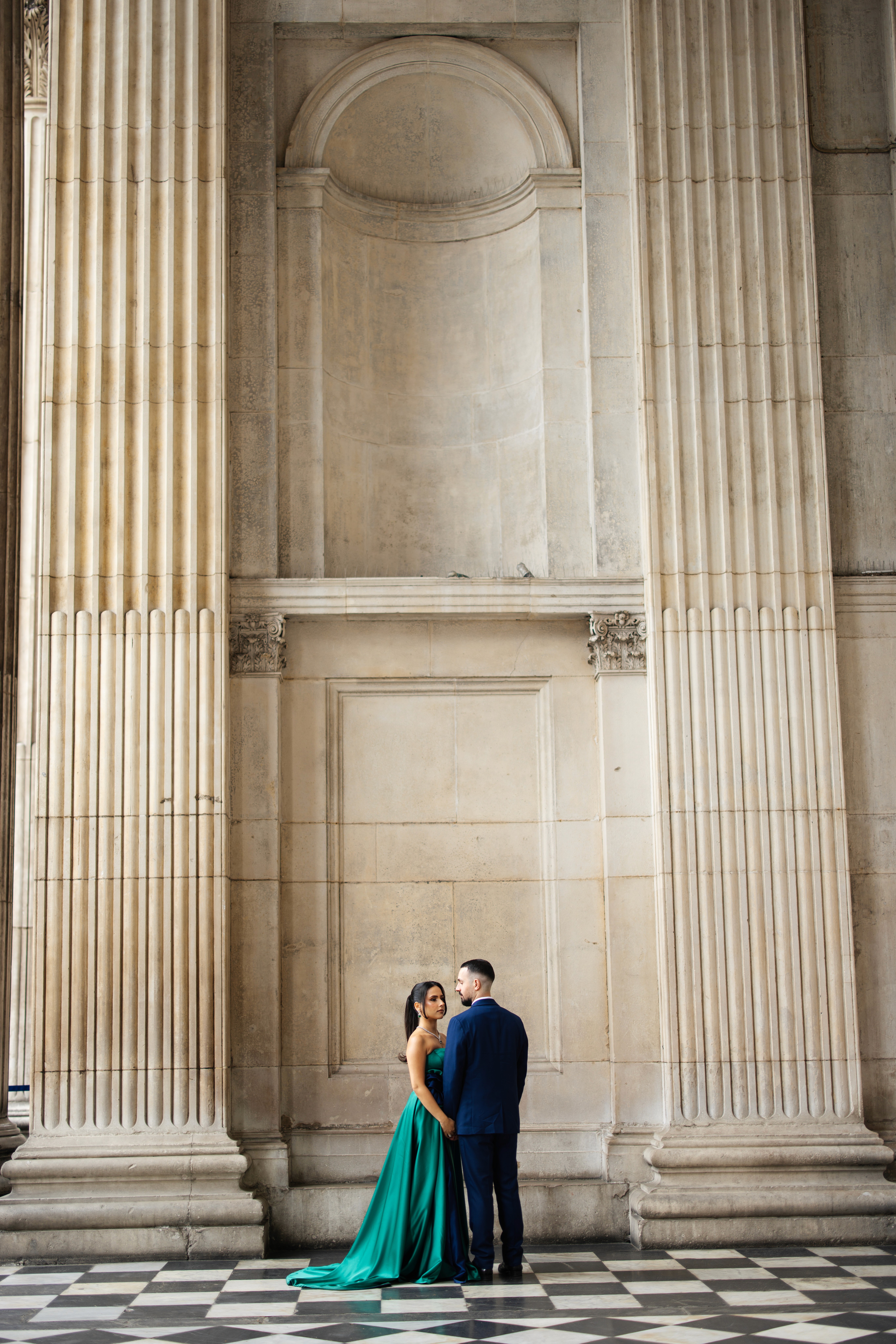 couple in sunset outdoor pose