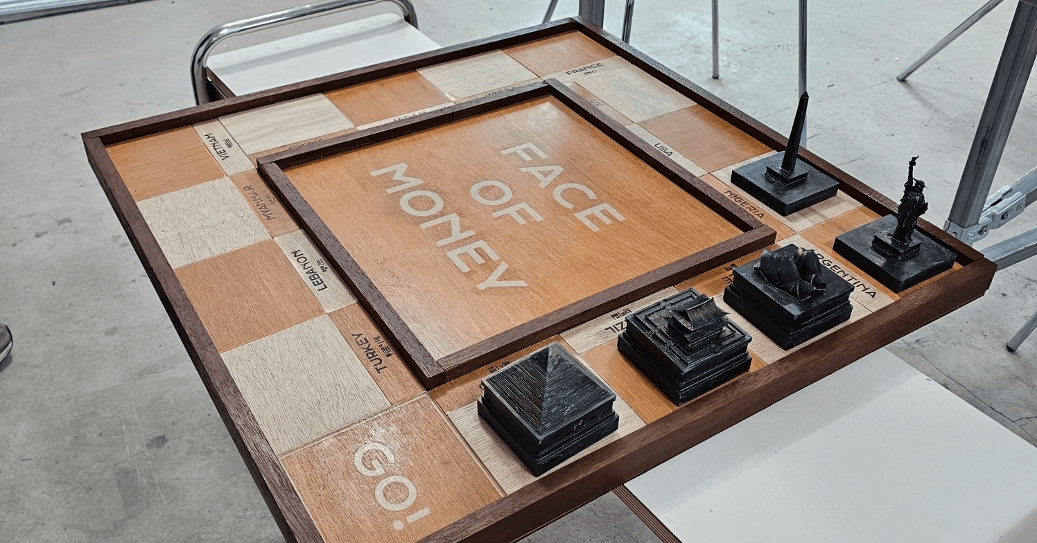 EBS 다큐프라임 돈의 얼굴 촬영 소품 — 완성된 모노폴리 보드와 랜드마크 미니어처 / Completed Monopoly-style board and landmark miniatures for EBS documentary Face of Money