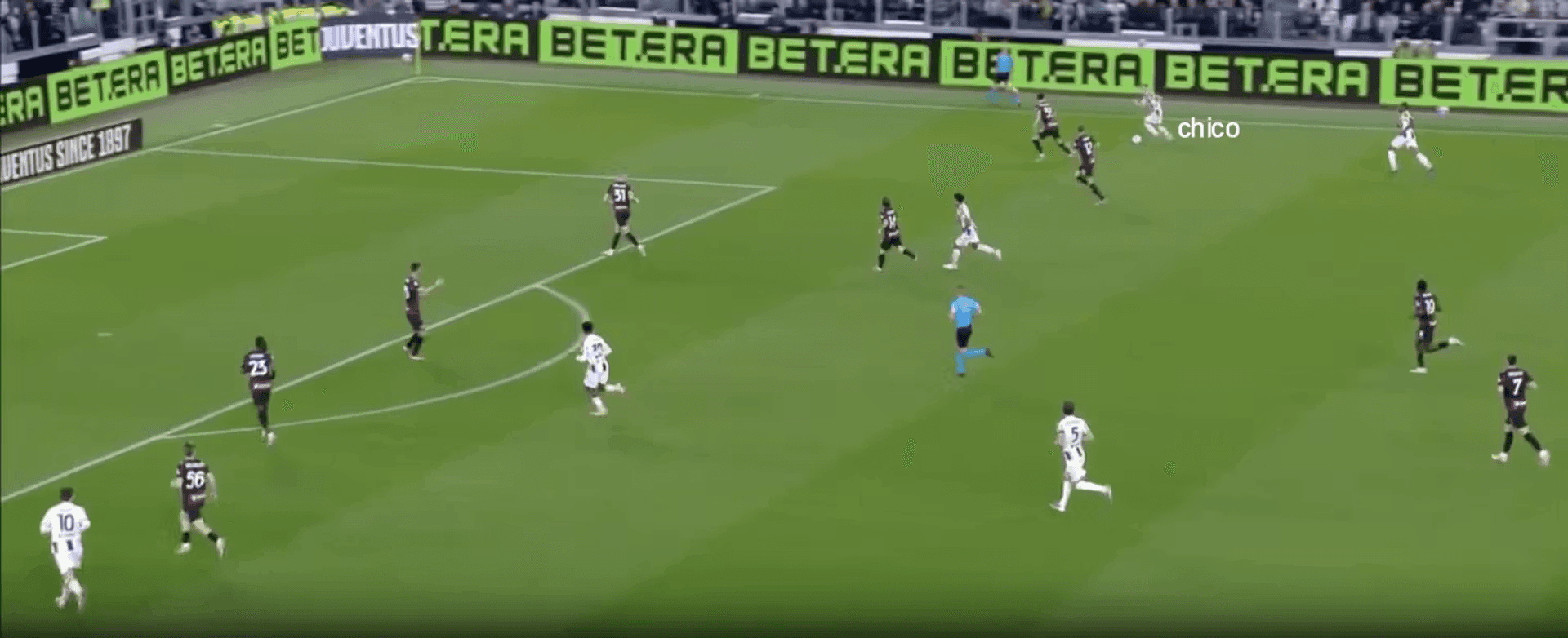 Чико Консейсао играе един на един