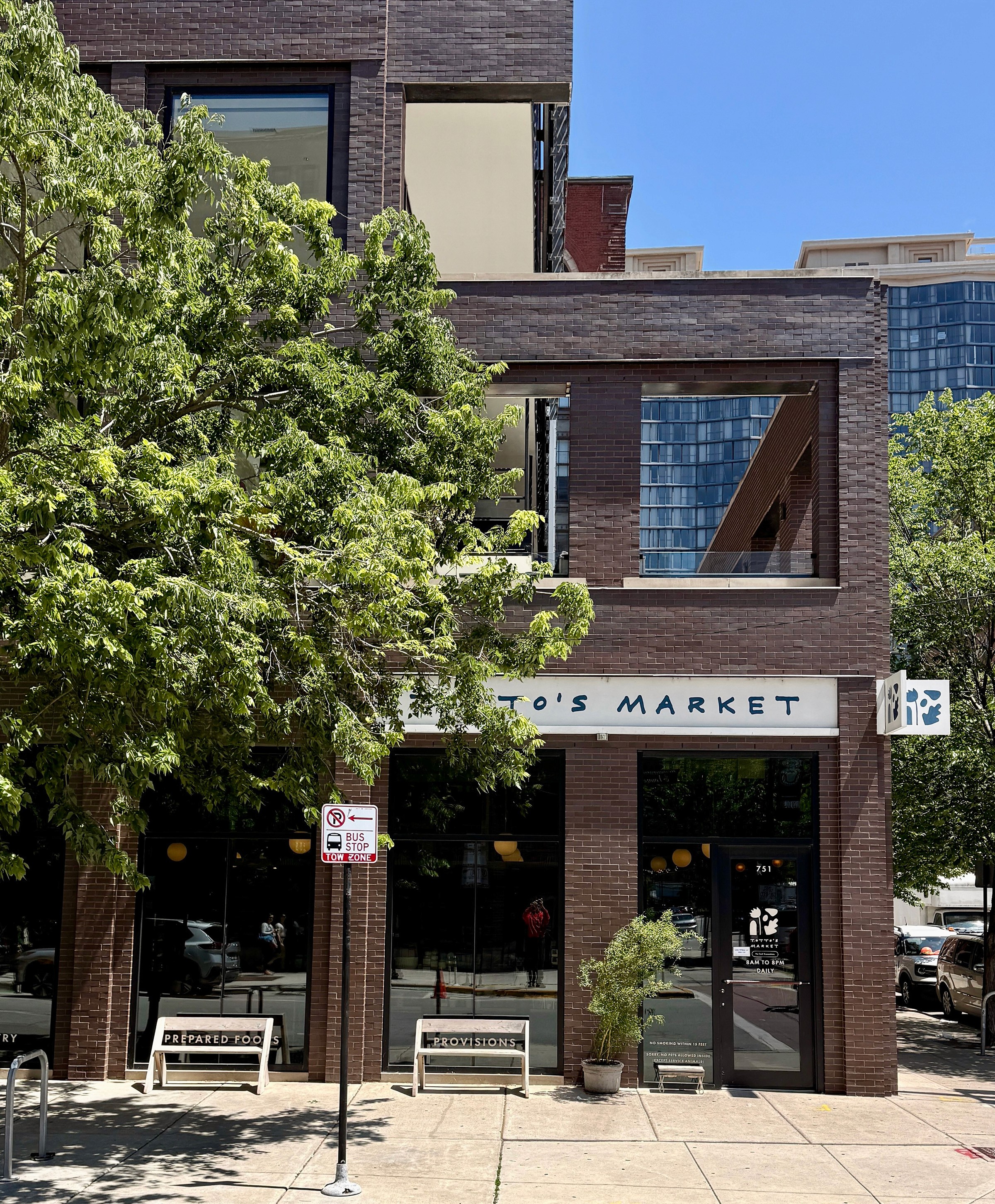 Totto's Market Chicago Brand Design