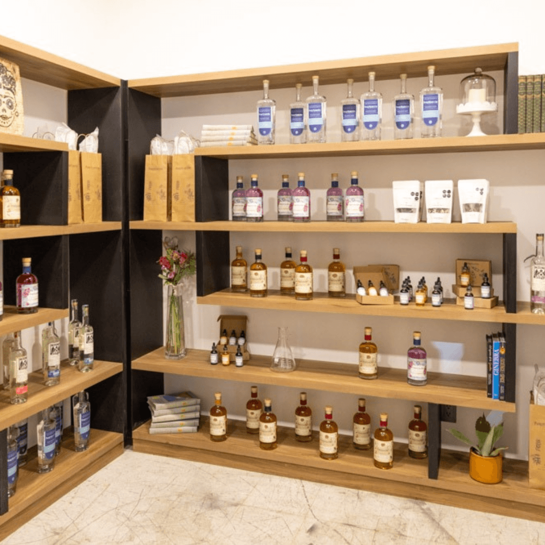 Laboratorio de Destilados: Crea tu Gin o Mezcal 1