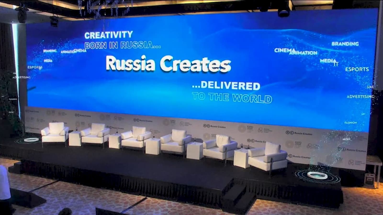 russia-creates-hybrid-event-stage-design-cover-image