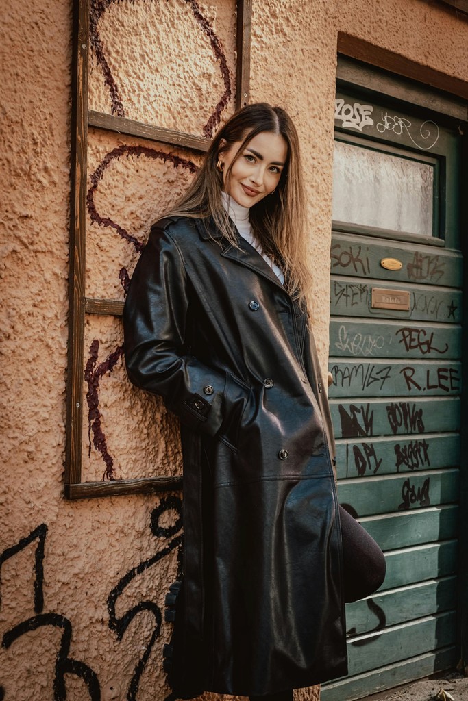 brunette outdoor pose