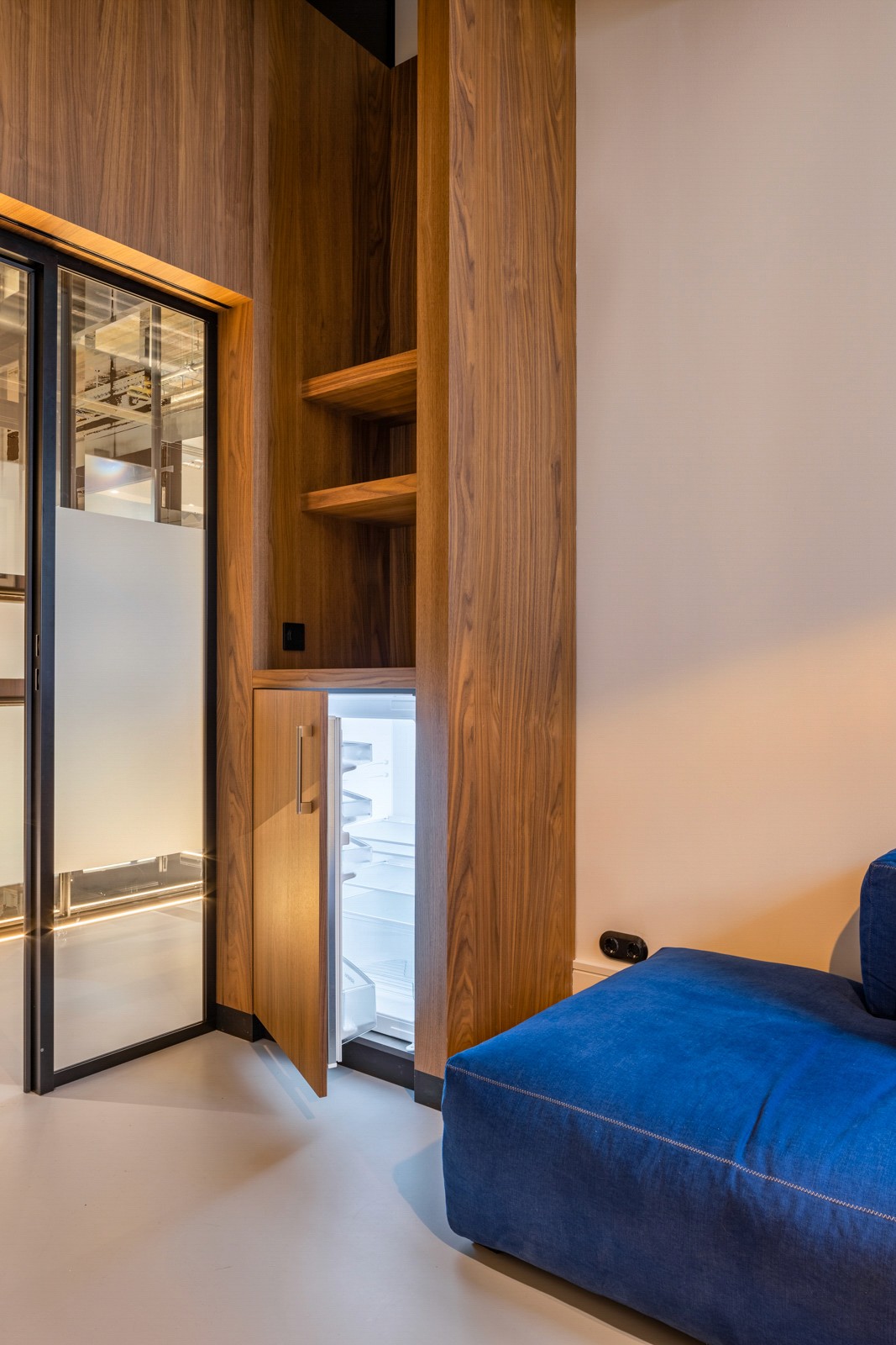 Positive Space - Mollie HQ welcome desk