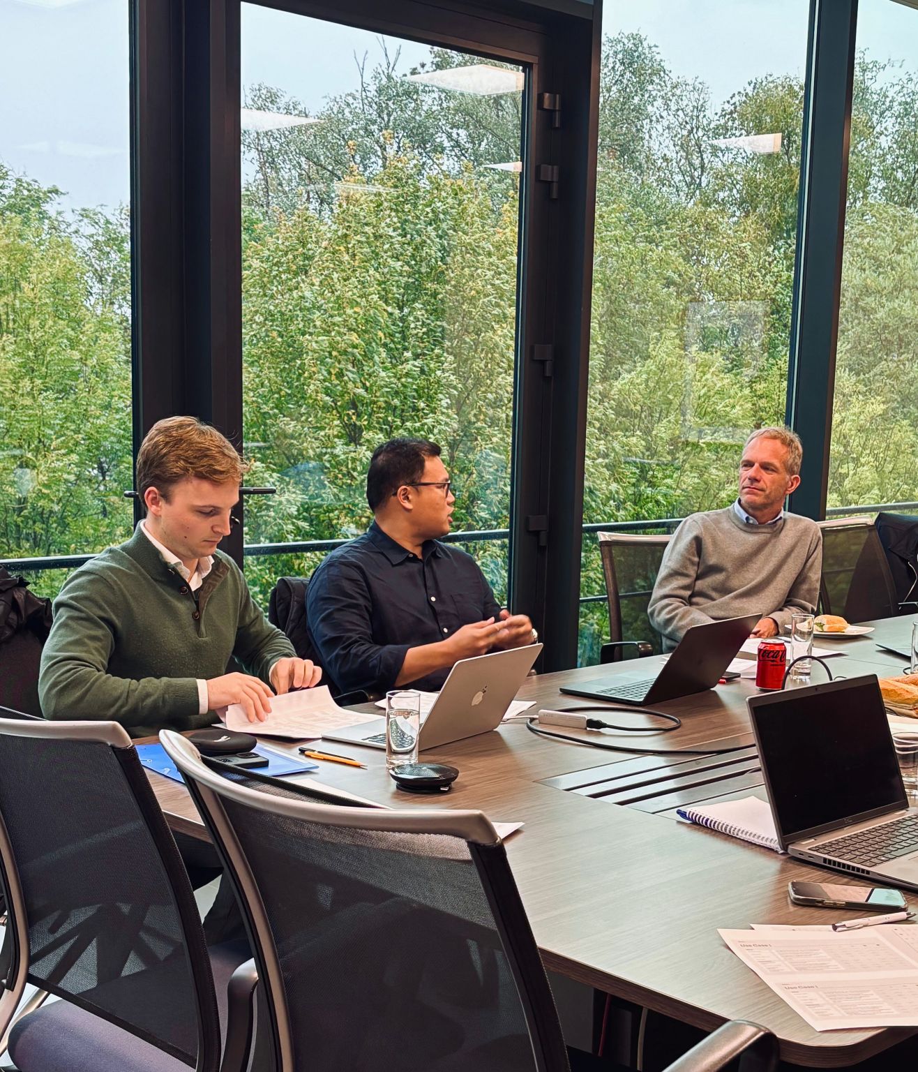 Finvision and Merlin participants prioritising AI opportunities during a workshop.