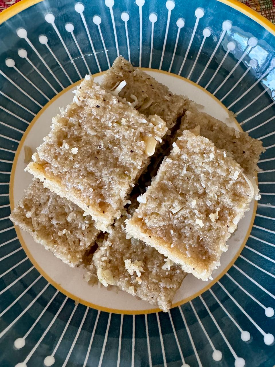 Tavsali - steamed cucumber cake pieces served in a plate