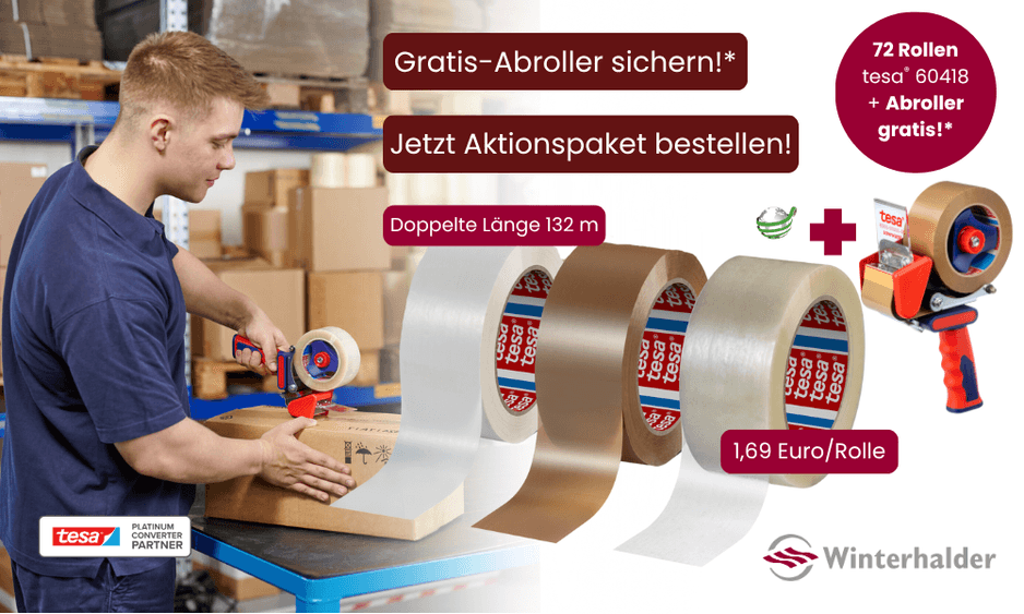 Ein Mann steht nachdenklich in einem stilvollen Industriegebäude, um ihn herum Textfelder, die verschiedene Themen behandeln.