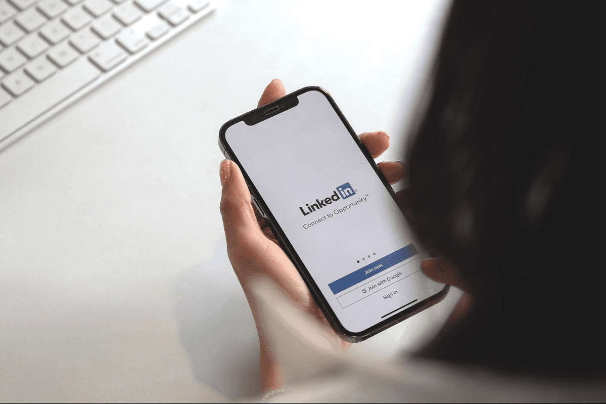 6 Best LinkedIn Content Approaches That Increase Your Chances of Getting Cited by ChatGPT in 2026