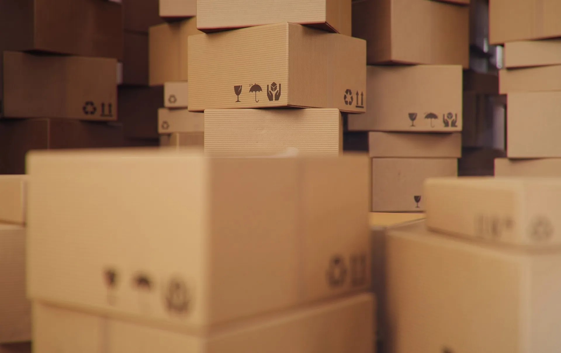 Corrugated boxes and C.U.E. anvil covers