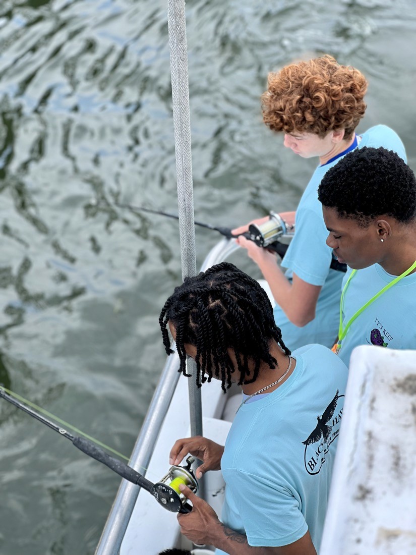 Kids fishing at Ty's Reef