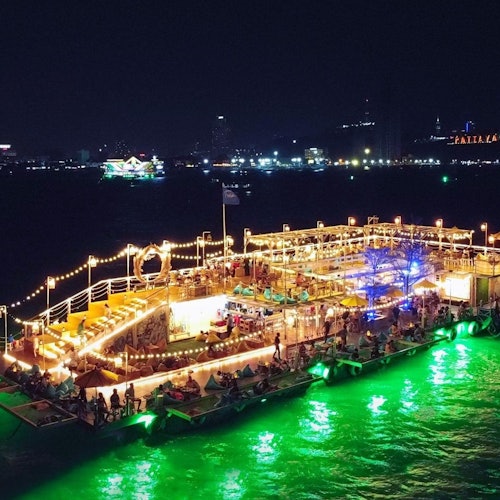 Tappia 浮动咖啡厅