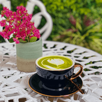 Matcha Latte Cafe Renis