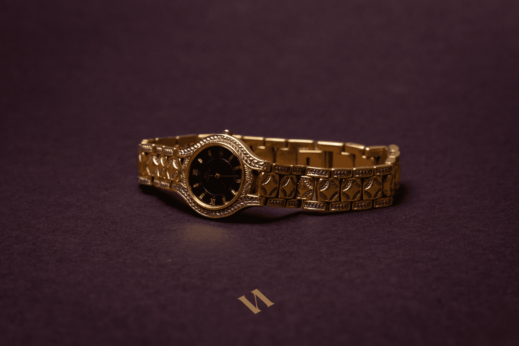 vintage monalyse watch