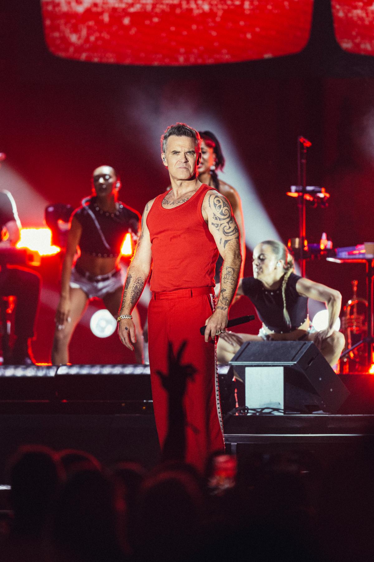 © Robbie Williams en Icónica Sevilla · Óscar Romero