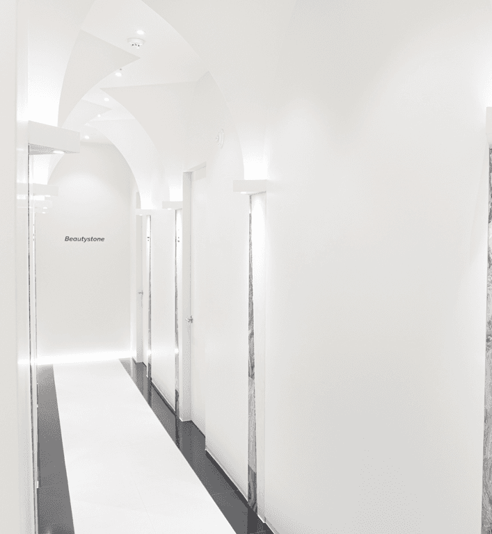 타투 제거 통증 줄이는 법과 시술 후 딱지·부기 관리 가이드