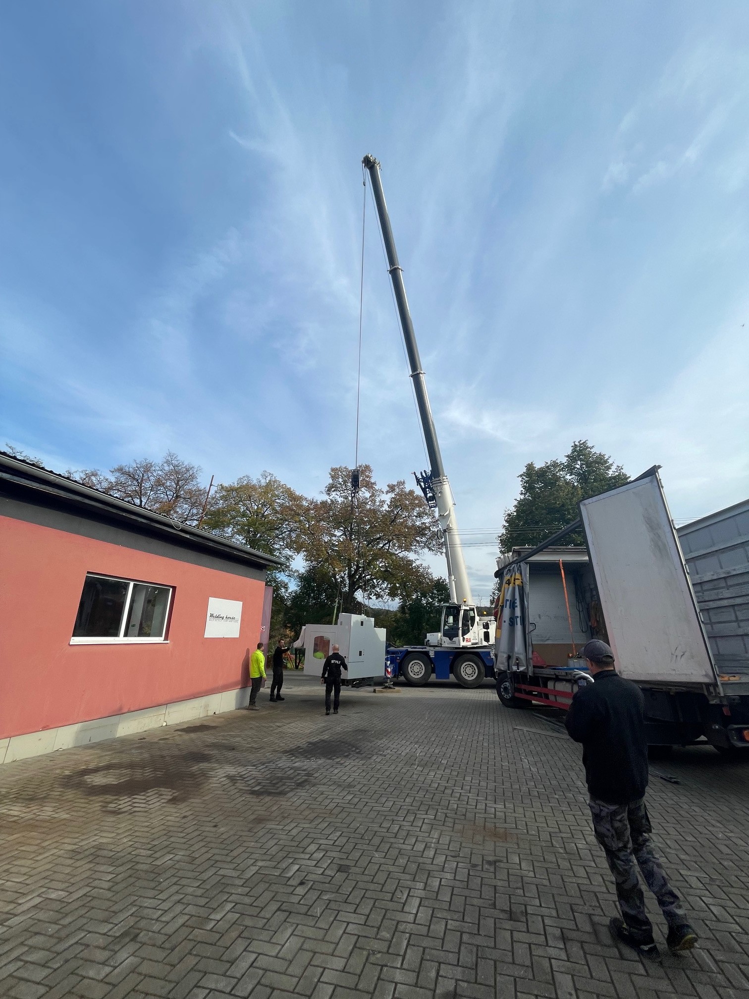 transport našeho obráběcího stroje Style MC 750 do naší provozovny Kanlog v Malhoticích