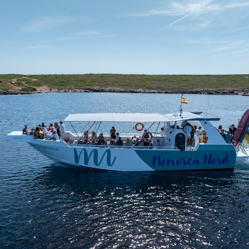 Sailing with the supplier's boat, the Burinot, along the north coast.