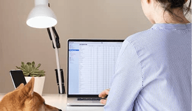 woman with a computer