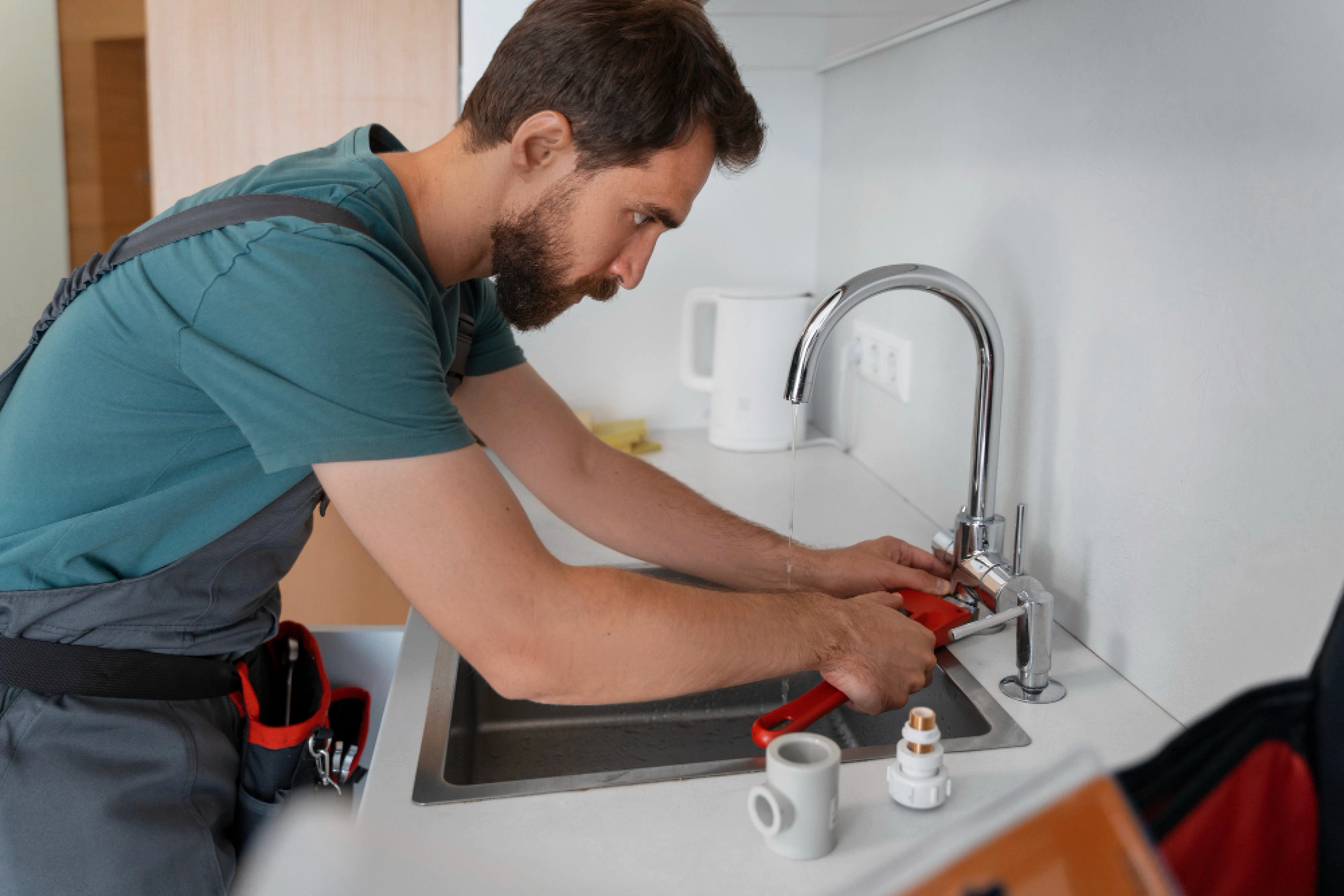 top-5-plumbing-emergencies-and-how-to-handle-them
