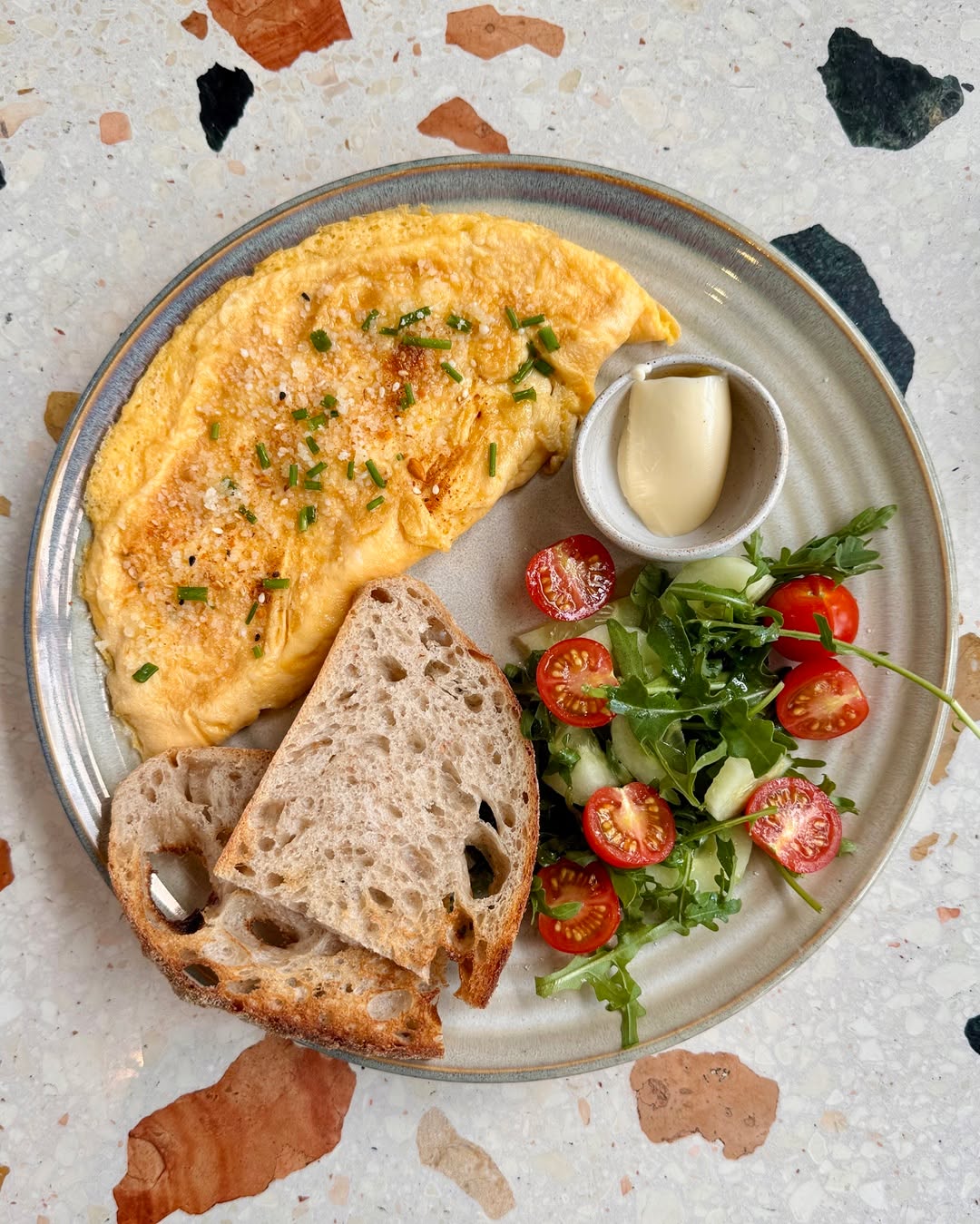 Birds eye veiw of plate of food.