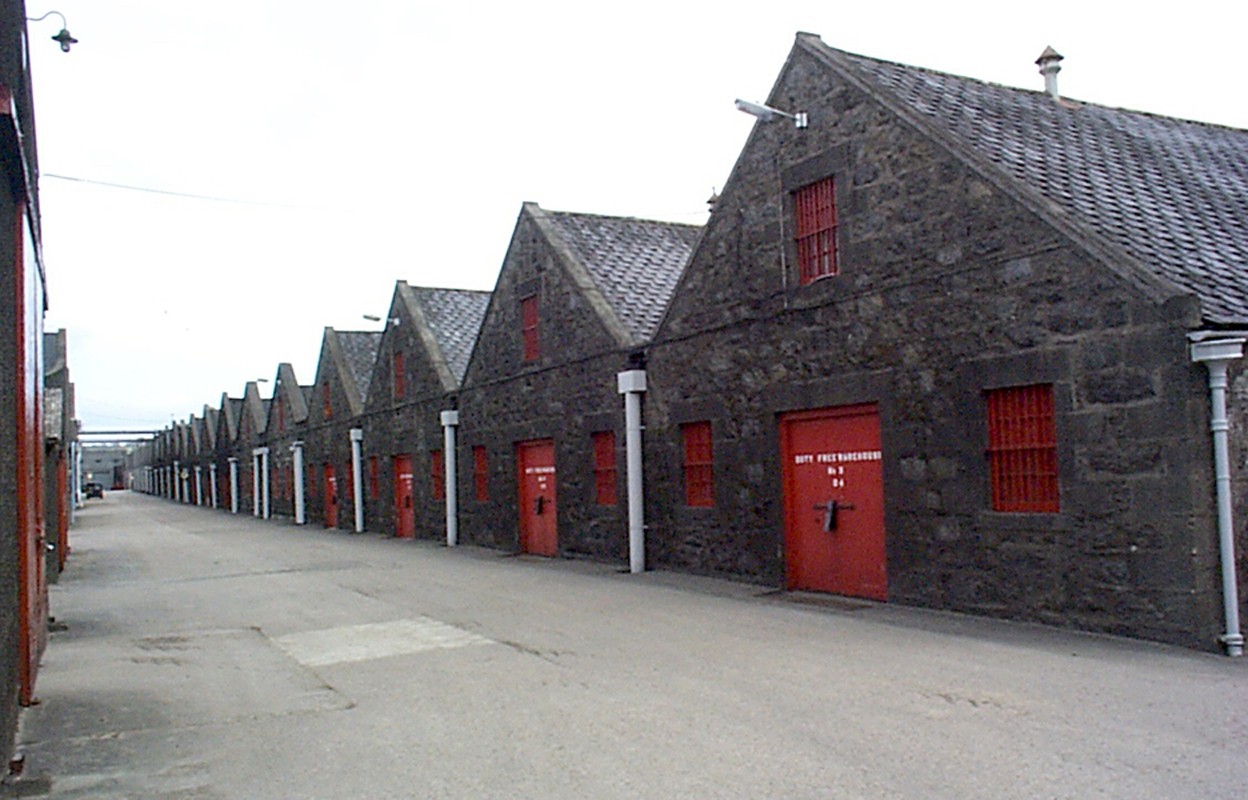 Caol_Ila-Distillery