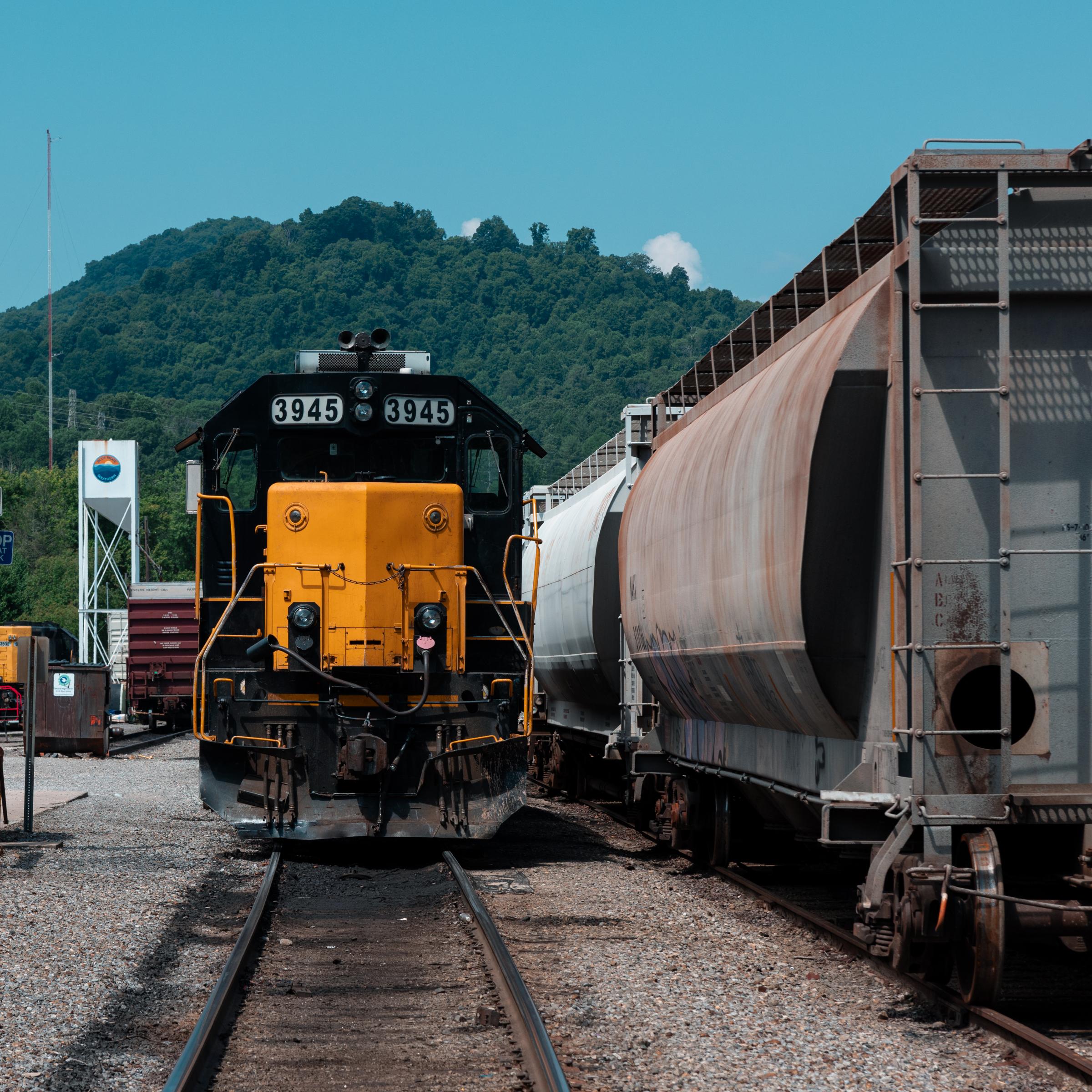 Blue Ridge Southern Railroad #3945 - Canton, NC