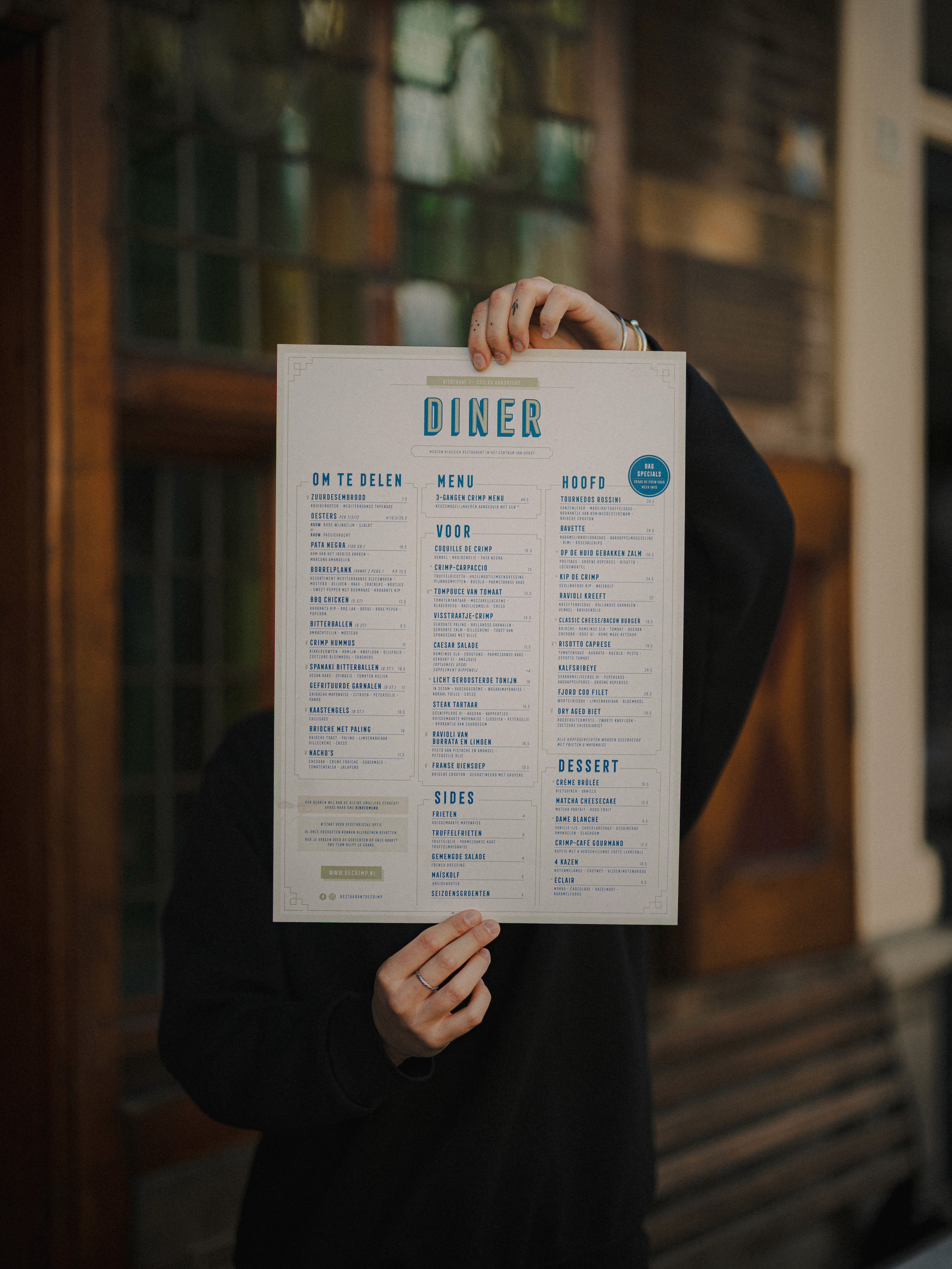 Here comes the alt text