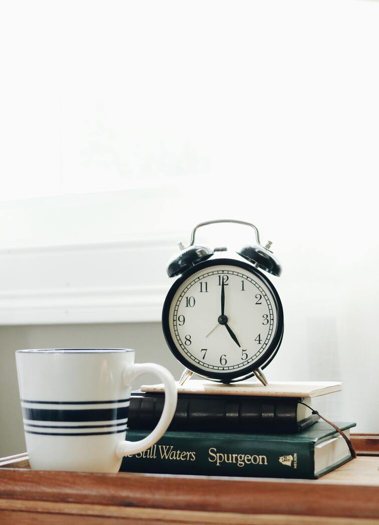 wake up early in the mornings