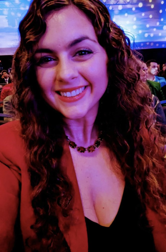 Johnna Komara insurance agent