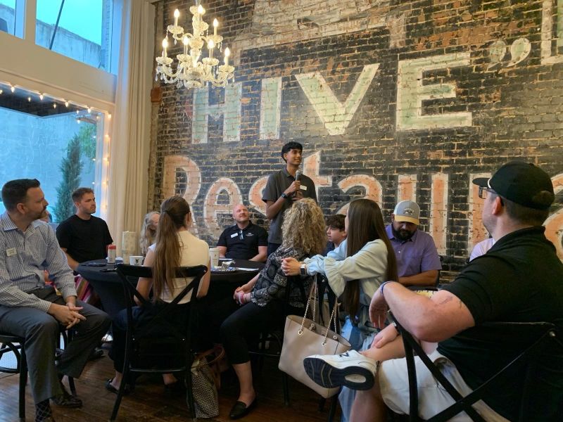 Realione Hero section