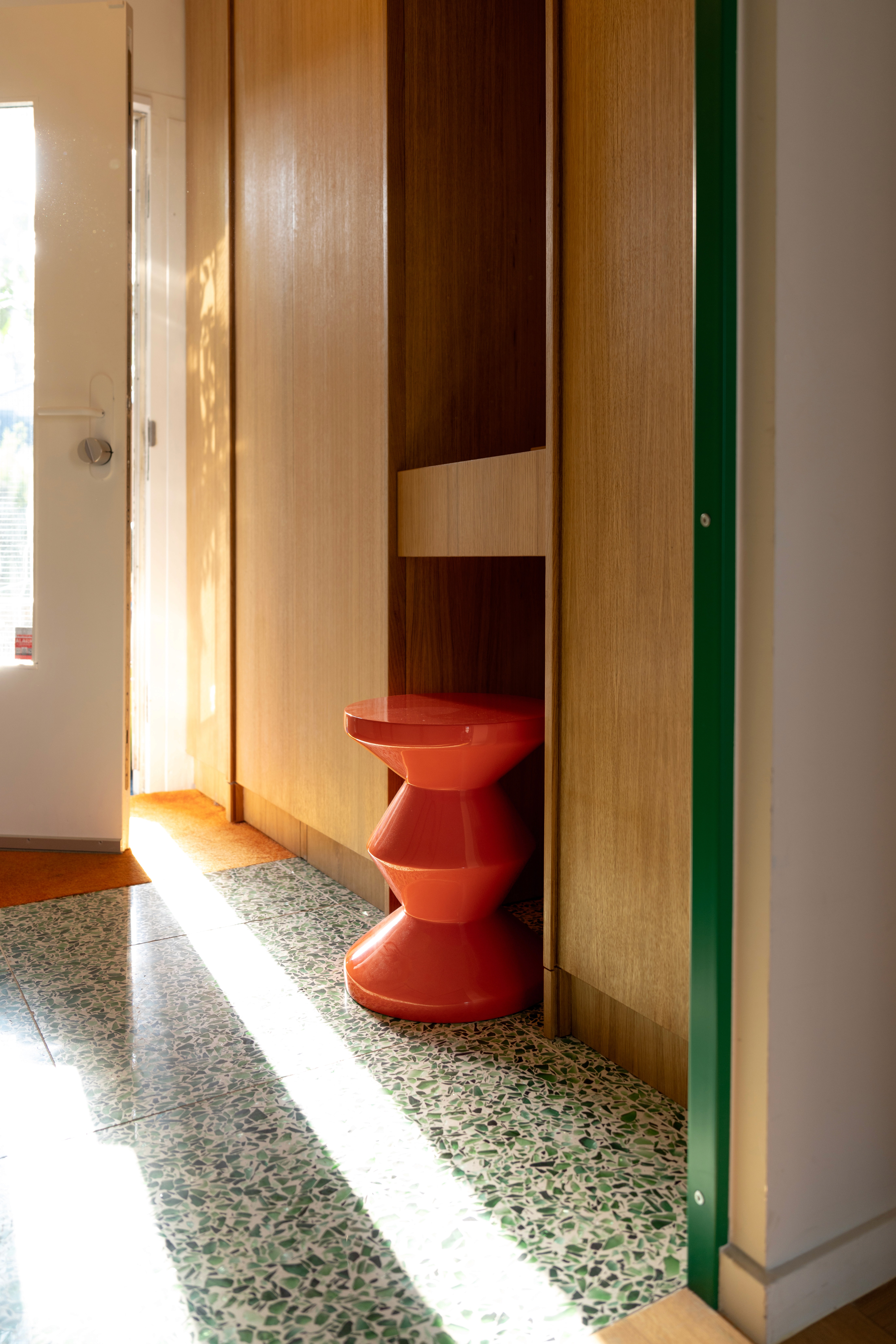 Hallway desin expats