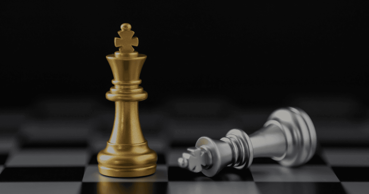 shakkilauta kuvaamassa pitkän aikavälin markkinointistrategiaa