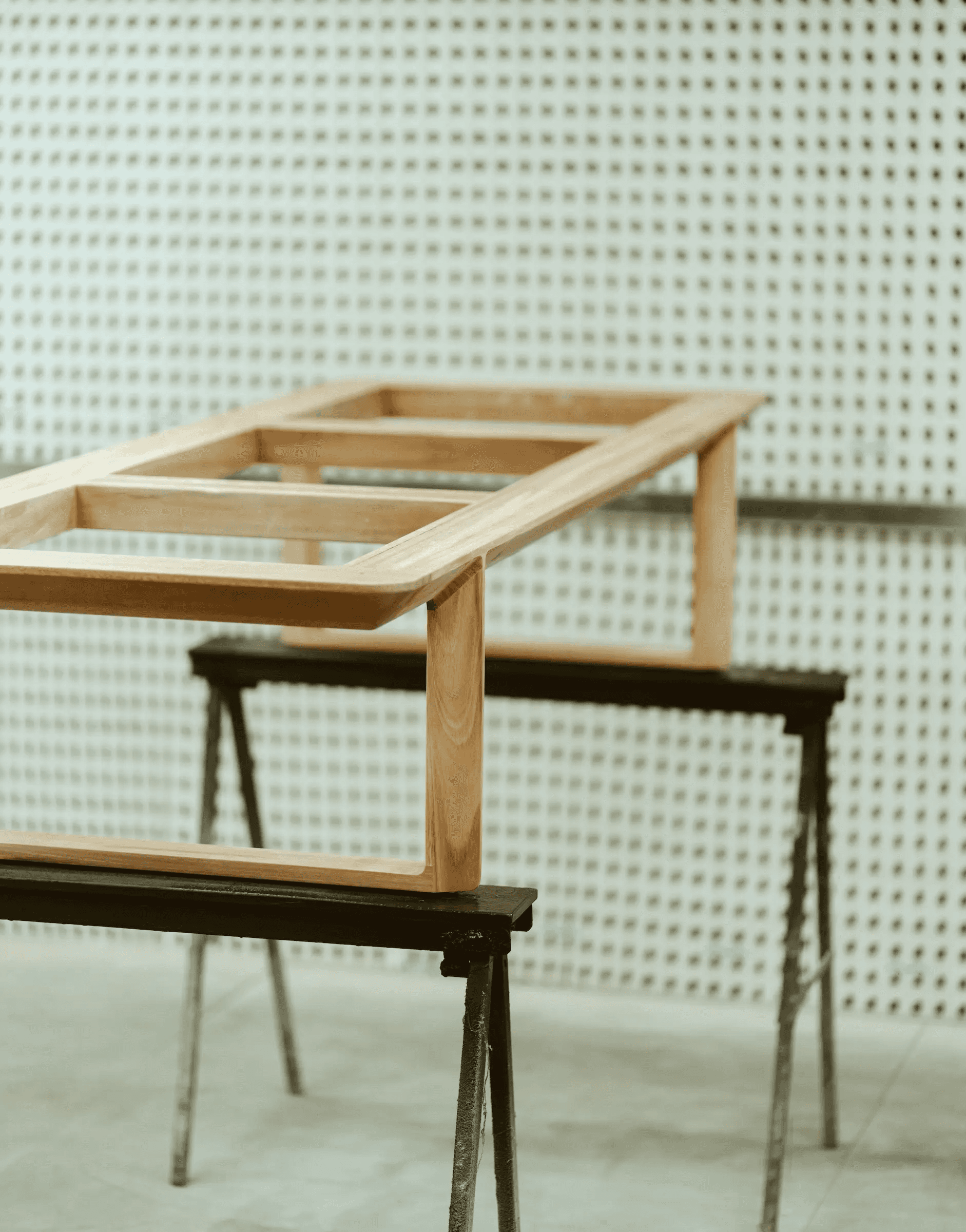 Assembling the four quadrants together on site by expert furniture handlers: Hunter + Co Transport