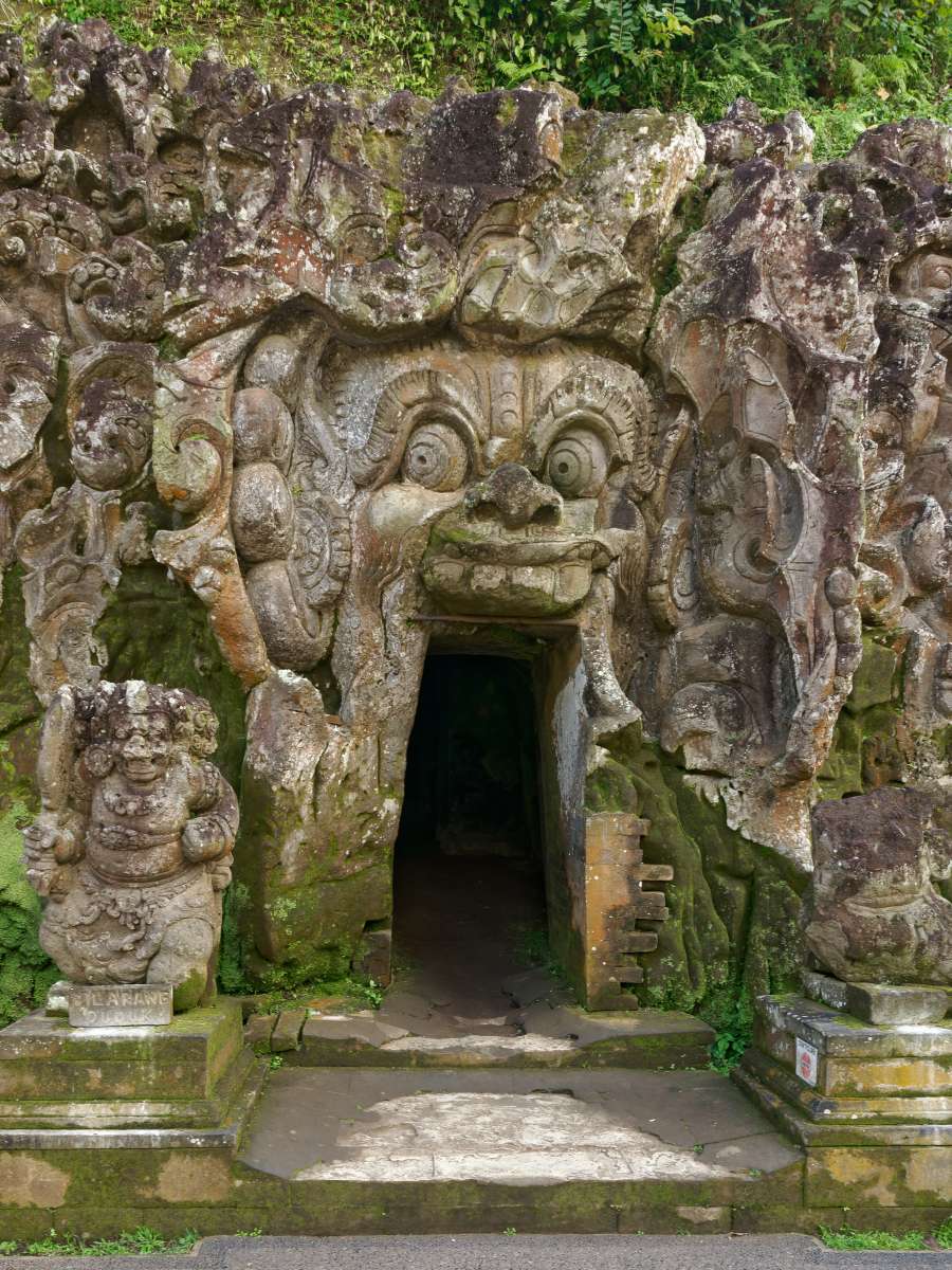 Elephant cave, Bali