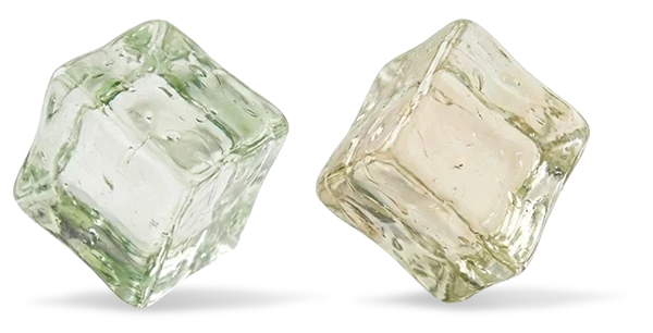 Kaksi jääpalaa rinnakkain