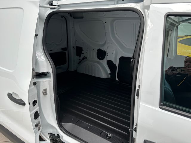 RENAULT Express 2023 WHITE Gebrauchtwagen - Galeriebild 6
