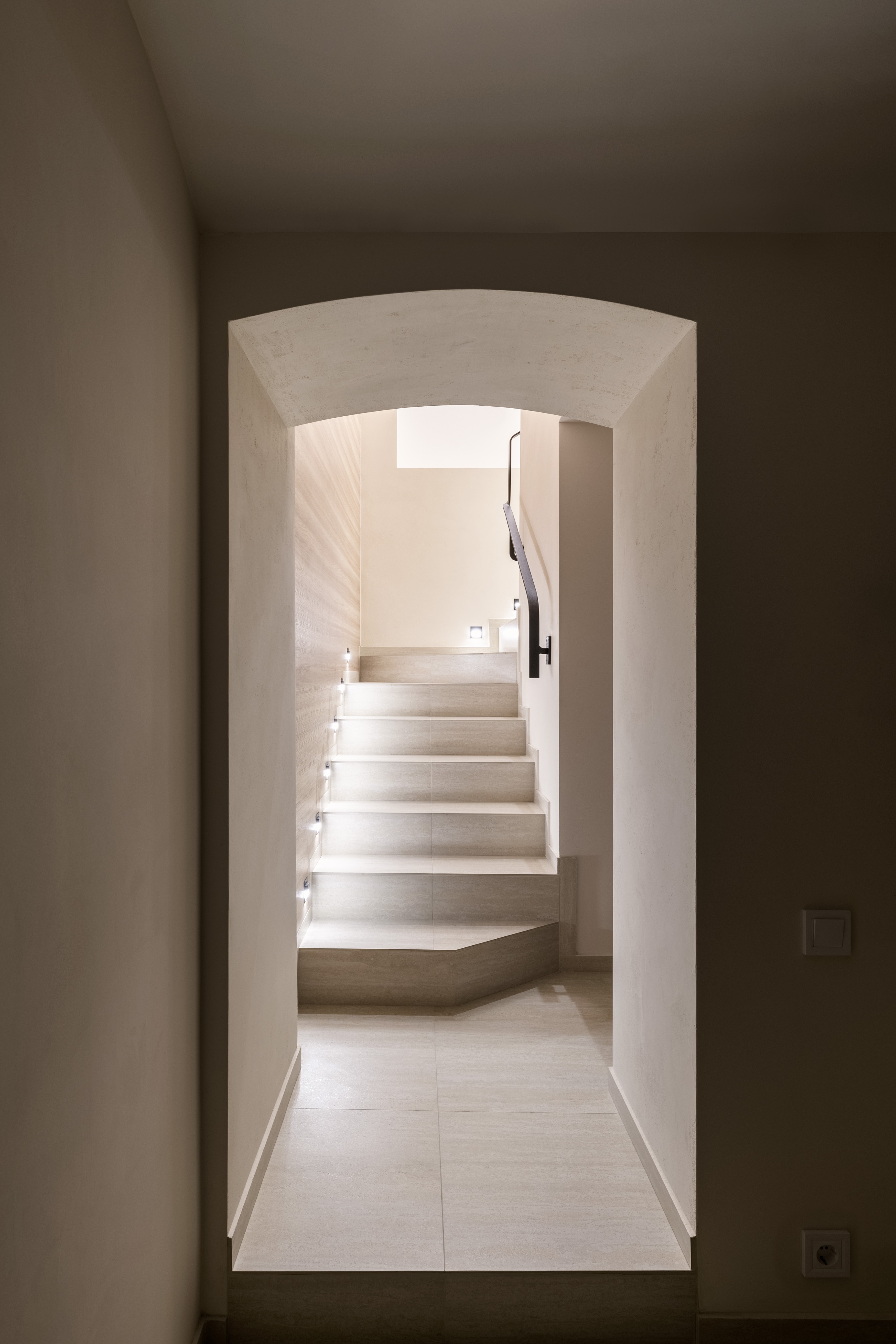 blured persona image